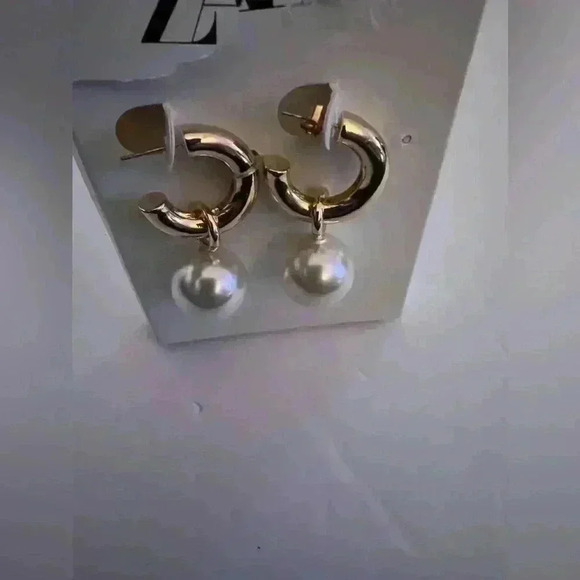 🔥🔥Zara Pearly bead hoop earring - Picture 8 of 9